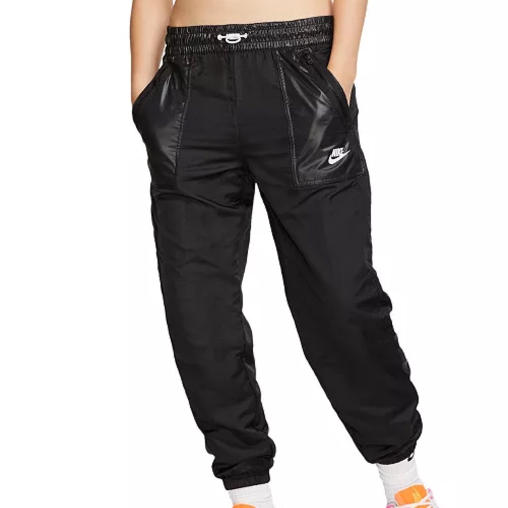 Nike Women's Sportswear Woven Cargo Pants Size Medium